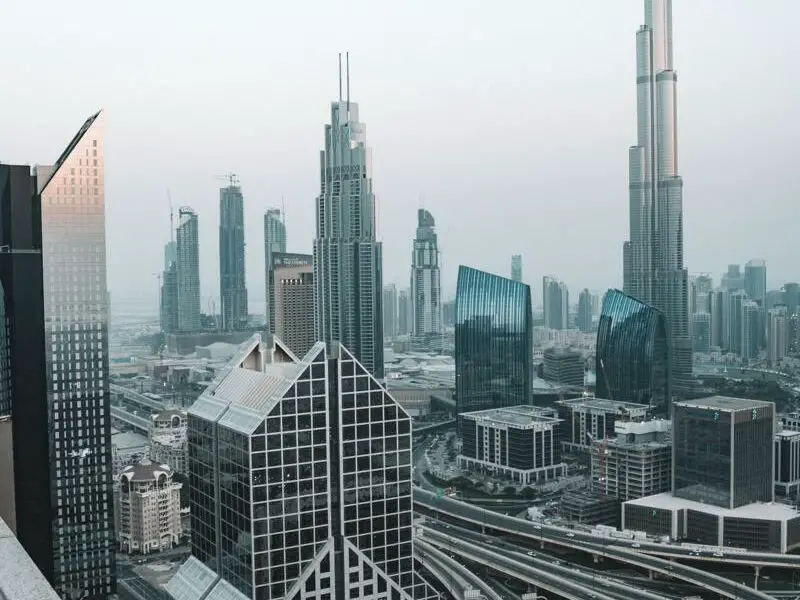 Ceny w Dubaju: Ile kosztuje życie i dureksy?