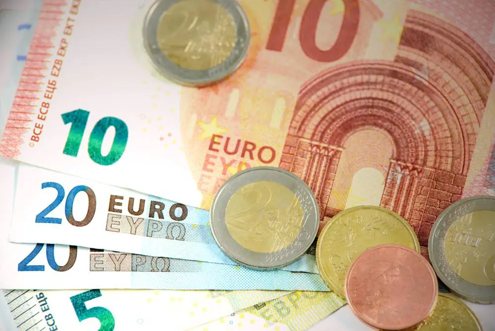 Ile jest wart 1 euro? Przelicznik walut i bieżący kurs euro