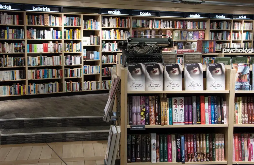 Jak znaleźć miejsce do sprzedaży książek