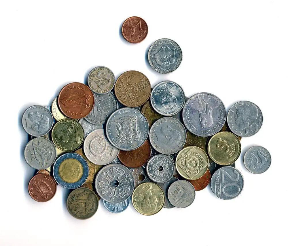 Gdzie najlepiej sprzedać monety i palety?
