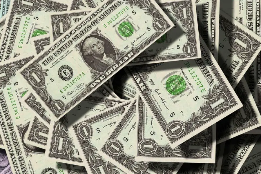 Fascynująca prognoza: Jak stoi dolar i ile to obecnie kosztuje?