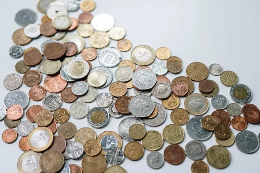 Ile kosztuje euro i funt w kantorach? Sprawdź aktualne kursy walut w Polsce!