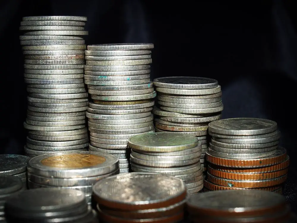 Ile kosztuje rubel w złotówkach? Porównanie aktualnego kursu walut