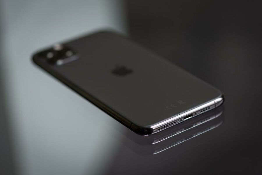 Który iPhone kupić w 2024?