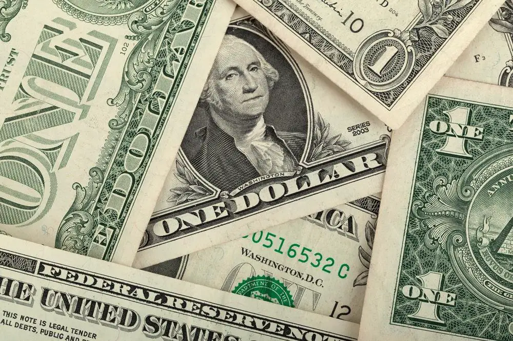 „Ciekawy wygląd dolara amerykańskiego: Odkryj, jak prezentuje się 1 dolar amerykański”