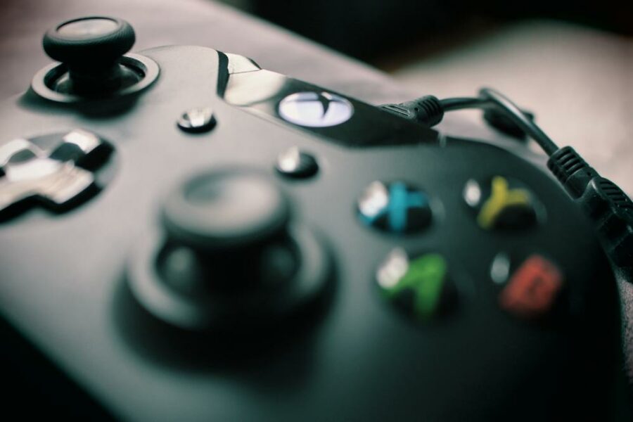 PS5 vs Xbox X: Która konsola wybrać?