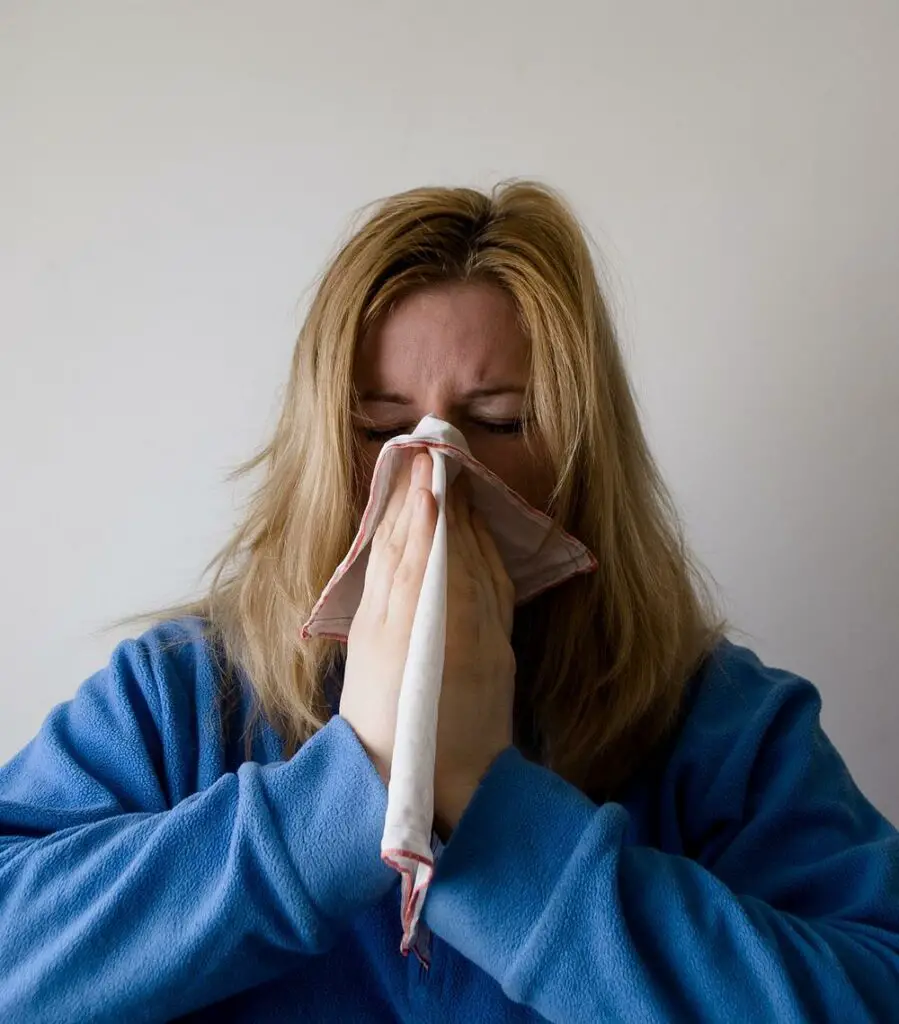 Jak rozpoznać objawy grypy i co zrobić?