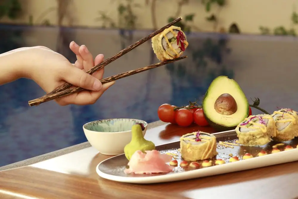 „Kreatywne opcje na zawijanie sushi: innowacyjne pomysły na składniki”