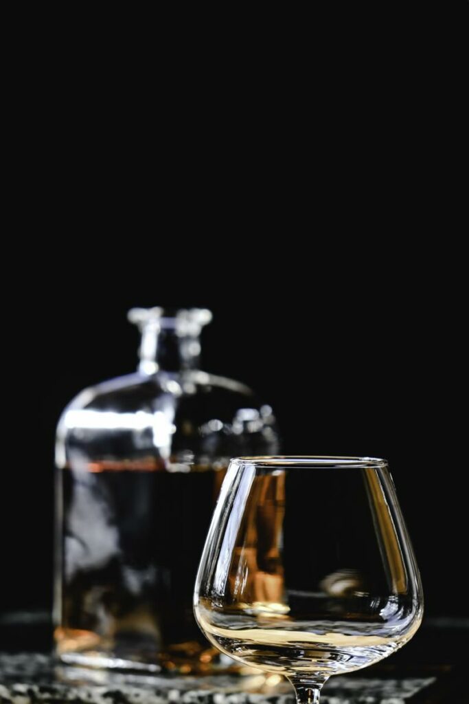 „Bourbon – niezwykła historia tej wyjątkowej whiskey!”